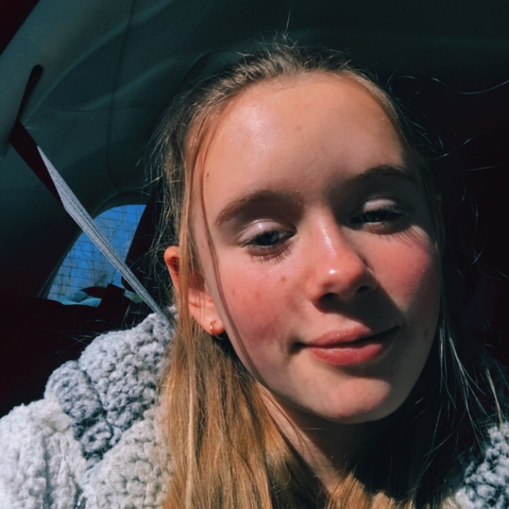 Meet your Posher, Anna